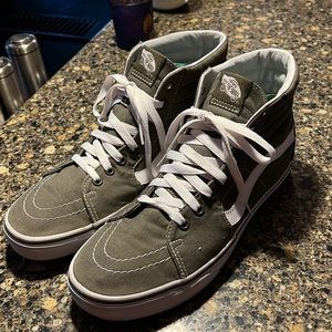 Vans sk8-hi skateboard hi-top sneakers olive  Mens 9.5/Womans 11.0